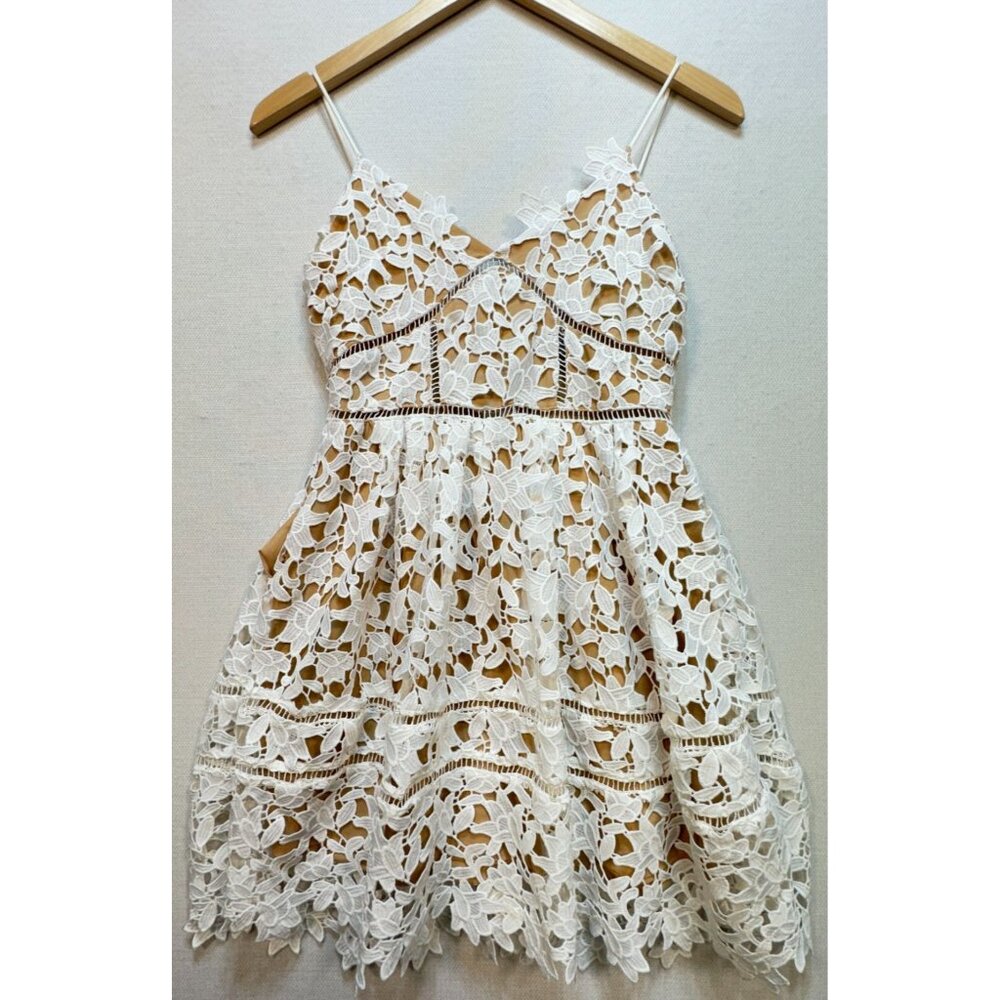 Wyatt Correction Women's Crochet Lace Floral Dress Stretch Size M White Back Zip